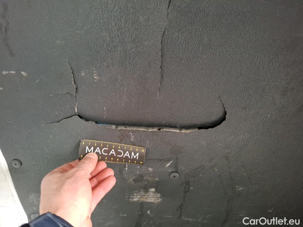  Peugeot  Boxer PEUGEOT  / 2014 / 4P / Fourgon tôlé BlueHDi 120 S&S ASPHALT 333 L1H2 #31