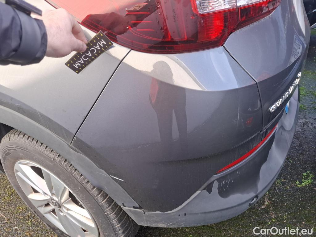  Opel   Grandland X Grandland X Edition 1.5 130CV BVA8 E6d #75