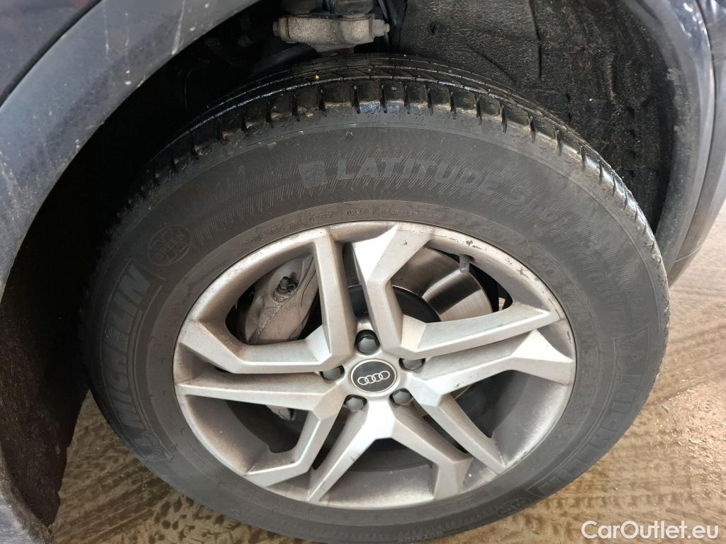  Audi  Q5 AUDI  Sportback / 2020 / 5P / SUV 50 TFSI e 299QTT S TRONIC 7 BUSINESS EXE #36