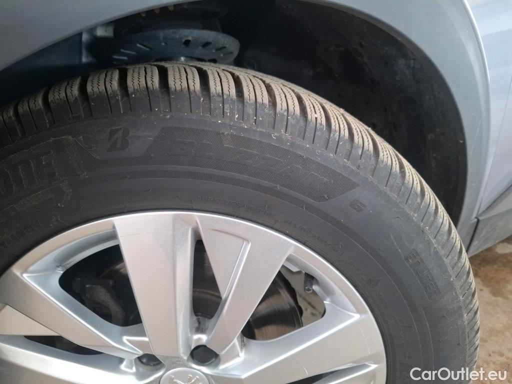  Peugeot  5008  Active Pack 1.5 HDi 130CV BVA8 7 Sieges E6d #84