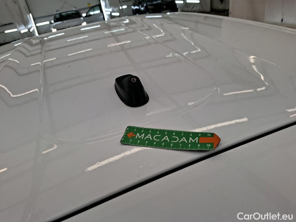  Citroen  C3  Feel Pack 1.2 PureTech 80CV BVM5 E6d #7