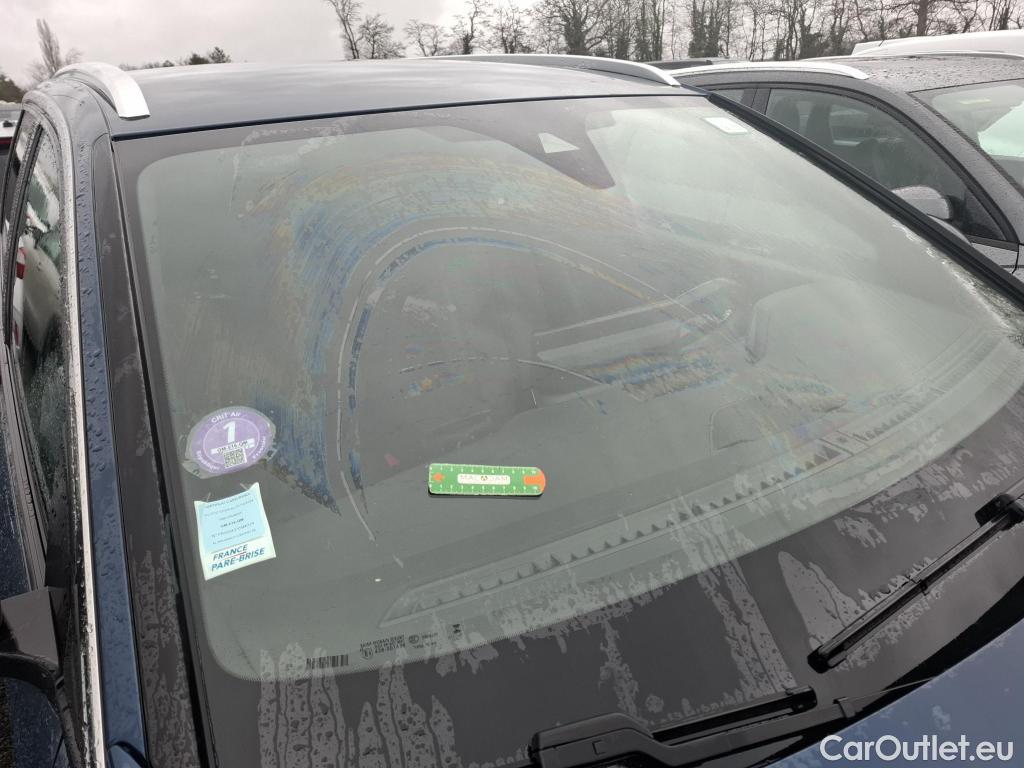  Peugeot  5008  Allure Pack 1.2 PureTech 130CV BVA8 7 Sieges E6d #2