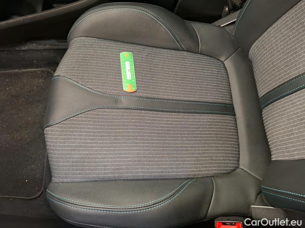  Peugeot  5008  Allure Pack 1.2 PureTech 130CV BVA8 7 Sieges E6d #22