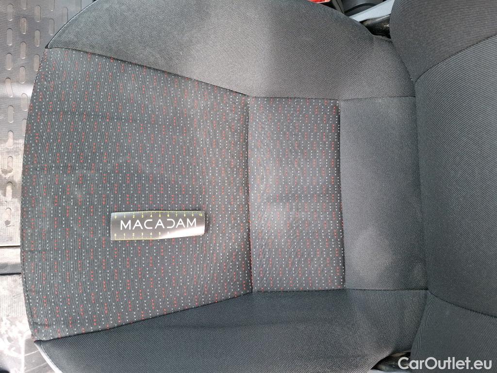  Peugeot  Boxer PEUGEOT  / 2014 / 4P / Fourgon tôlé BlueHDi 120 S&S ASPHALT 333 L1H2 #35