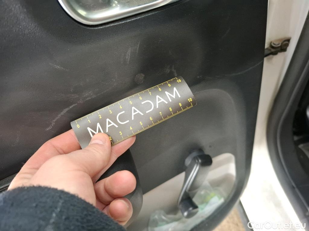  Citroen  C3  Société Feel 1.5 BlueHDI 100CV BVM6 E6d #10