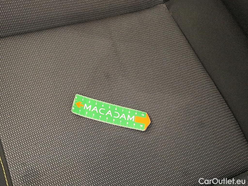  Citroen  C3  Feel Pack 1.2 PureTech 80CV BVM5 E6d #12