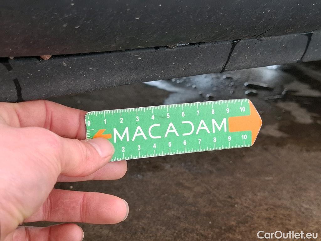  Citroen  C3 CITROEN  Société / 2020 / 5P / Berline / VU BlueHDi 100 SandS BVM6 Feel Nav #6