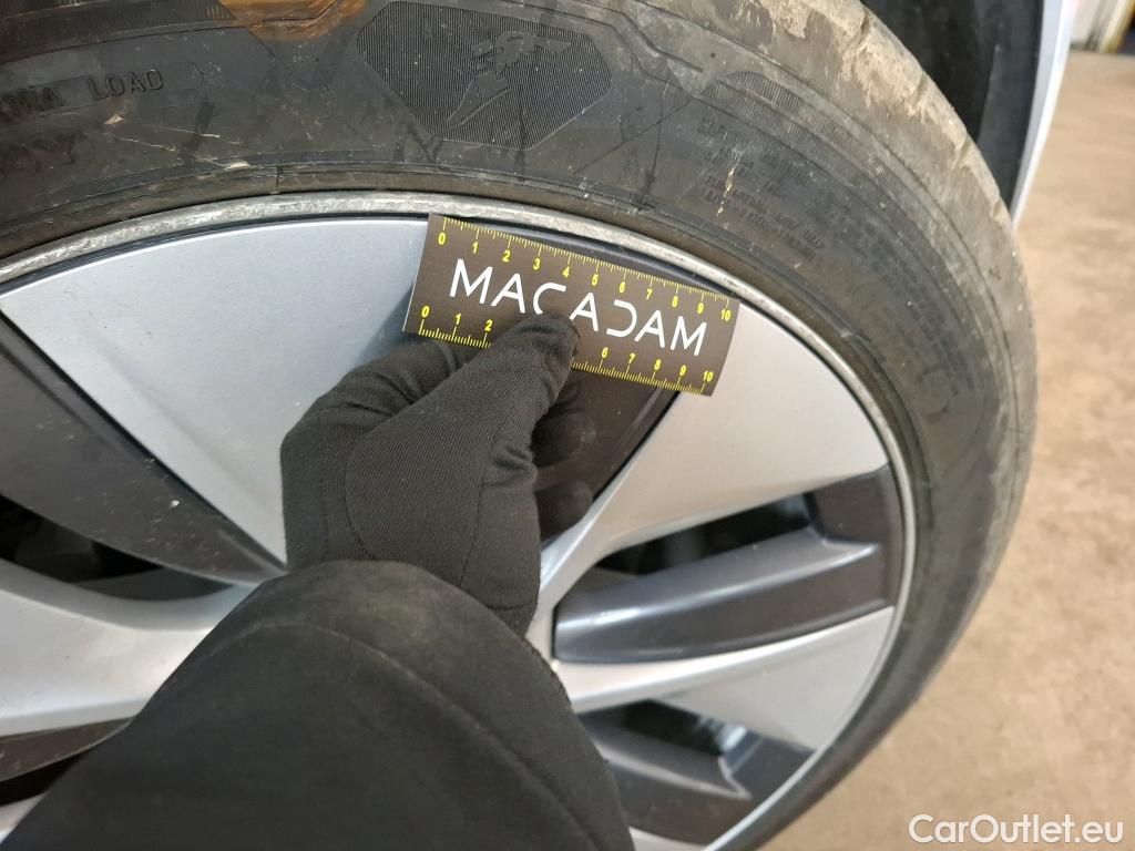  Tesla  Model Y TESLA  / 2020 / 5P / SUV Grand Autonomie Dual Motor AWD #6