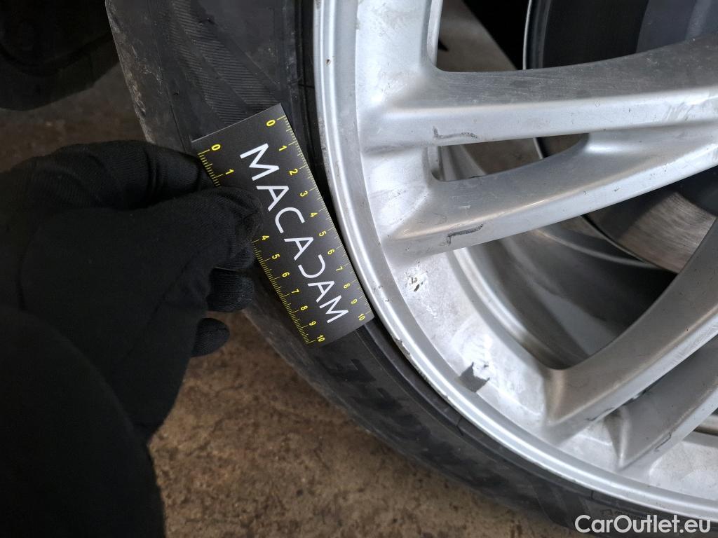  Tesla  Model Y TESLA  / 2020 / 5P / SUV Grand Autonomie Dual Motor AWD #17