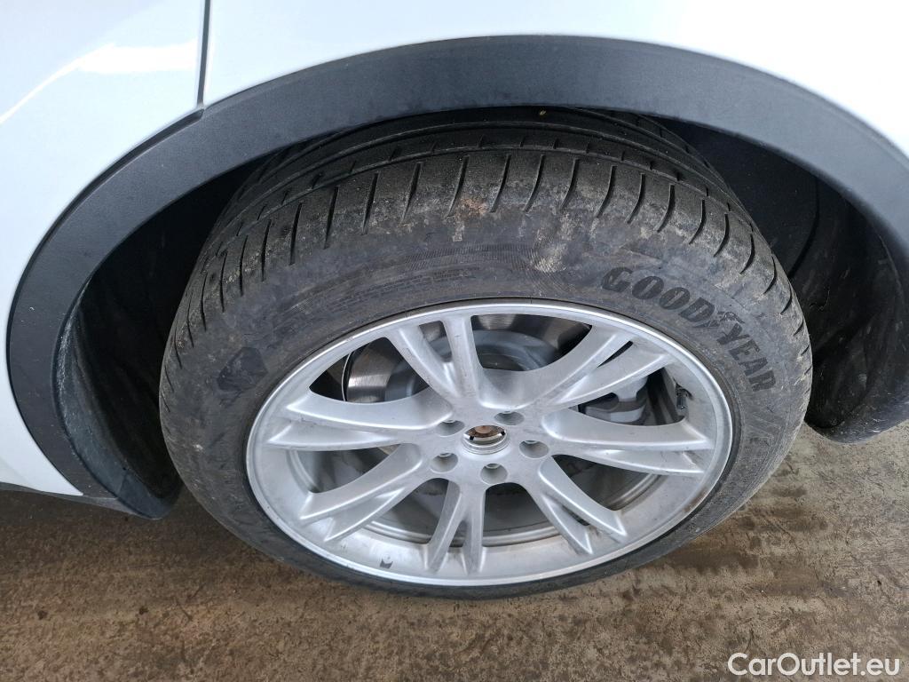  Tesla  Model Y TESLA  / 2020 / 5P / SUV Grand Autonomie Dual Motor AWD #12