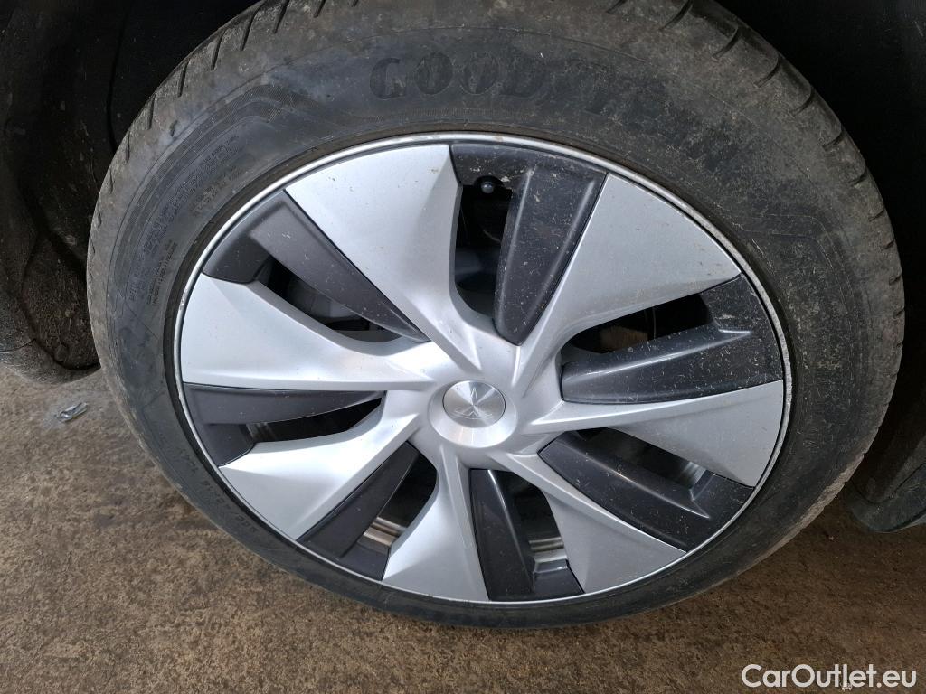  Tesla  Model Y TESLA  / 2020 / 5P / SUV Grand Autonomie Dual Motor AWD #8