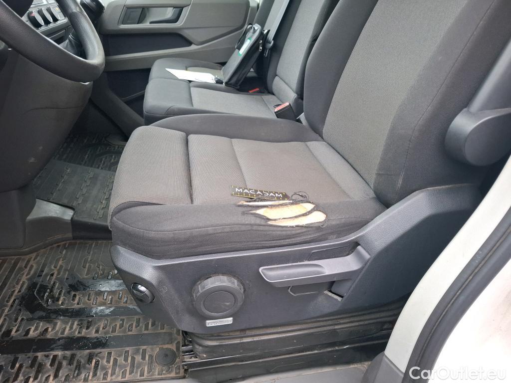  Volkswagen  Crafter  Fourgon Fourgon 35 mittlerer Radstand mit Hochdach FWD 2.0 140CV BVM6 #23