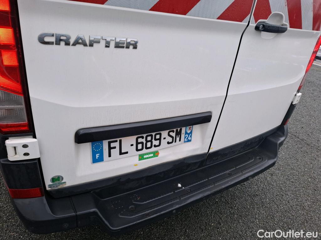  Volkswagen  Crafter  Fourgon Fourgon 35 mittlerer Radstand mit Hochdach FWD 2.0 140CV BVM6 #12