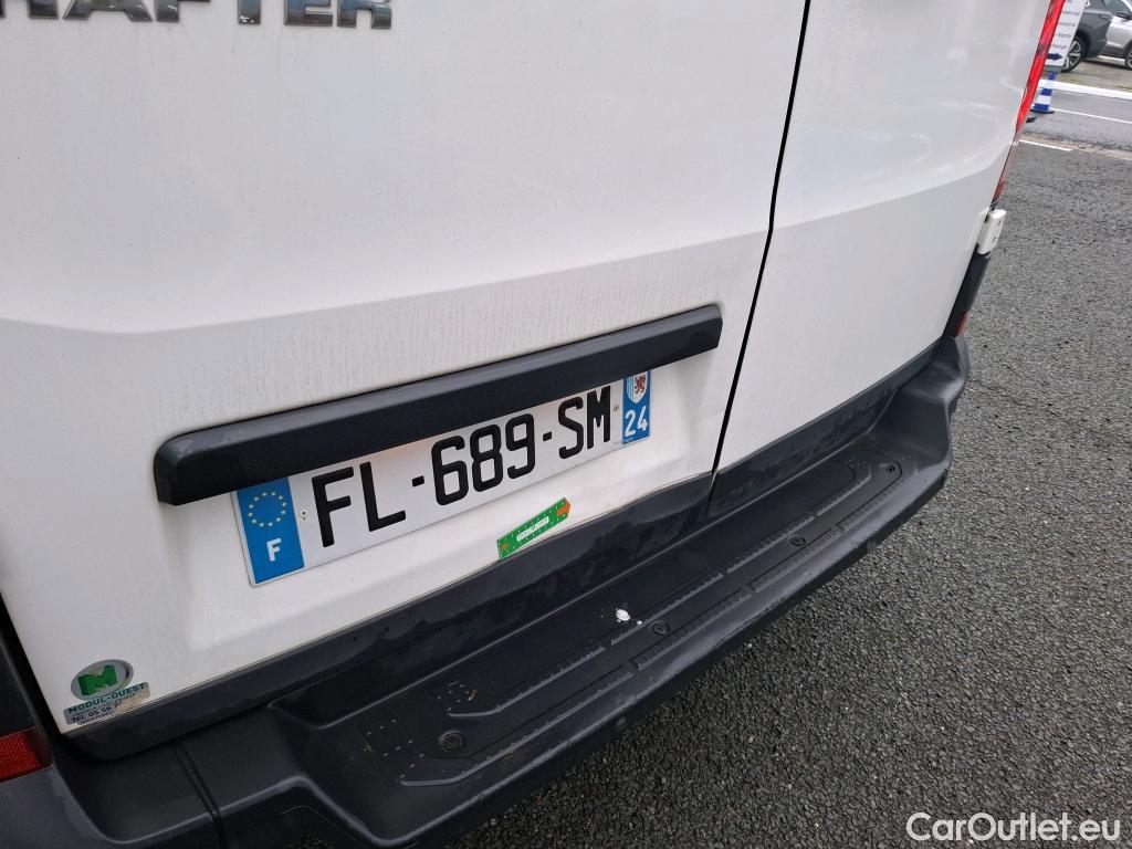  Volkswagen  Crafter  Fourgon Fourgon 35 mittlerer Radstand mit Hochdach FWD 2.0 140CV BVM6 #34