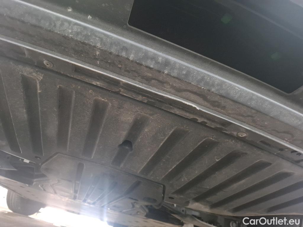  Volkswagen  ID.4  Business Pro Performance 77kWh BVA #8