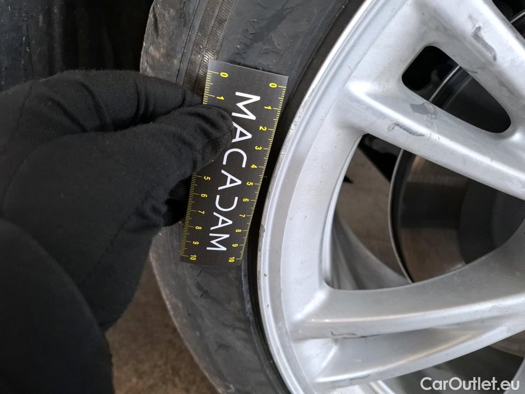  Tesla  Model Y TESLA  / 2020 / 5P / SUV Grand Autonomie Dual Motor AWD #15