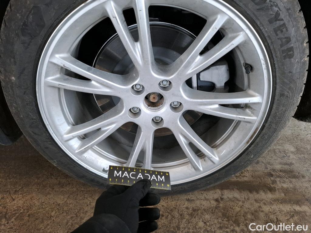  Tesla  Model Y TESLA  / 2020 / 5P / SUV Grand Autonomie Dual Motor AWD #24