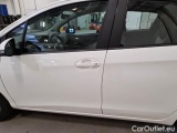  Toyota  Yaris TOYOTA  / 2017 / 5P / BERLINA 1.5 HYBRID BUSINESS #32