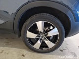  Volvo  XC 40 VOLVO XC40 / 2017 / 5P / SUV T3 AUTOMATICO MOMENTUM PRO #19