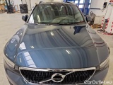  Volvo  XC 40 VOLVO XC40 / 2017 / 5P / SUV T3 AUTOMATICO MOMENTUM PRO #26