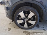  Volvo  XC 40 VOLVO XC40 / 2017 / 5P / SUV T3 AUTOMATICO MOMENTUM PRO #62