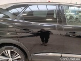  Peugeot  3008 PEUGEOT  / 2020 / 5P / SUV BLUEHDI 130 EAT8 SeS ALLURE #40
