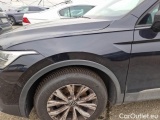  Volkswagen  Tiguan VOLKSWAGEN  / 2020 / 5P / SUV 2.0 TDI SCR 110KW LIFE DSG #56