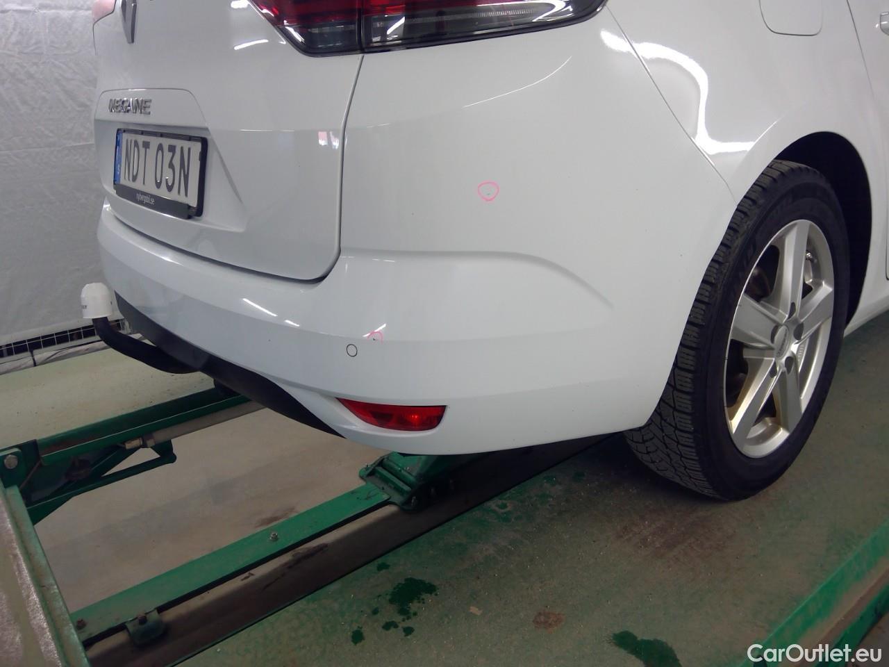  Renault  Megane M�gane ST dCi 115 Blue Zen Aut #13