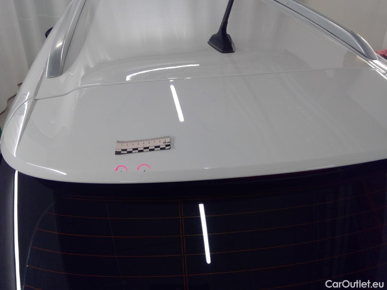  Renault  Megane M�gane ST dCi 115 Blue Zen Aut #24