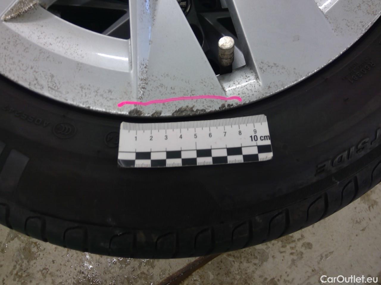  Skoda  Octavia OctCom TDI 150 Style 4x4 Aut #2