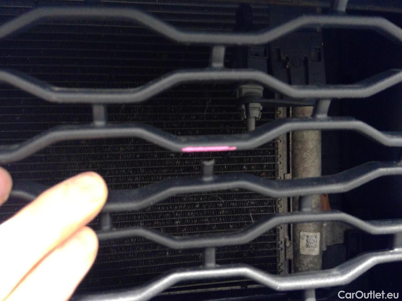  Volkswagen  Caddy  Cargo Maxi TDI 90 Aut #4