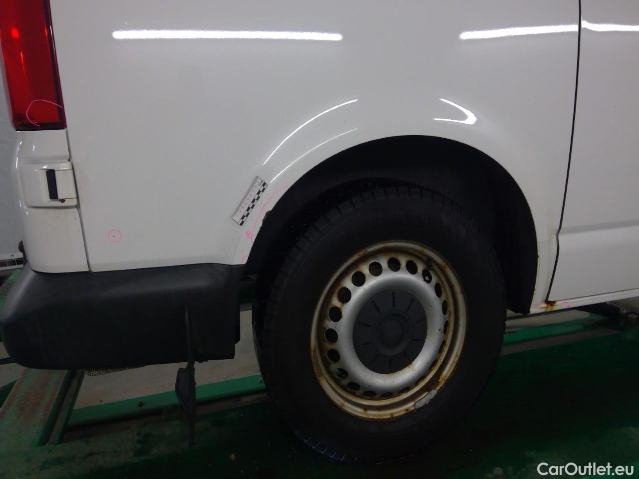  Volkswagen  Transporter T6 TDI 150 28 L1H1 M CV 4M #24