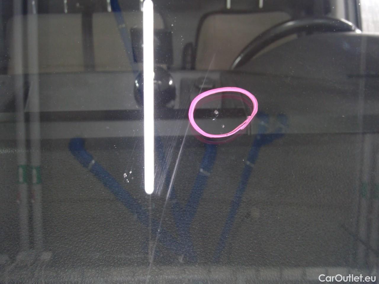  Volkswagen  Transporter T6 TDI 150 28 L1H1 M CV 4M #38