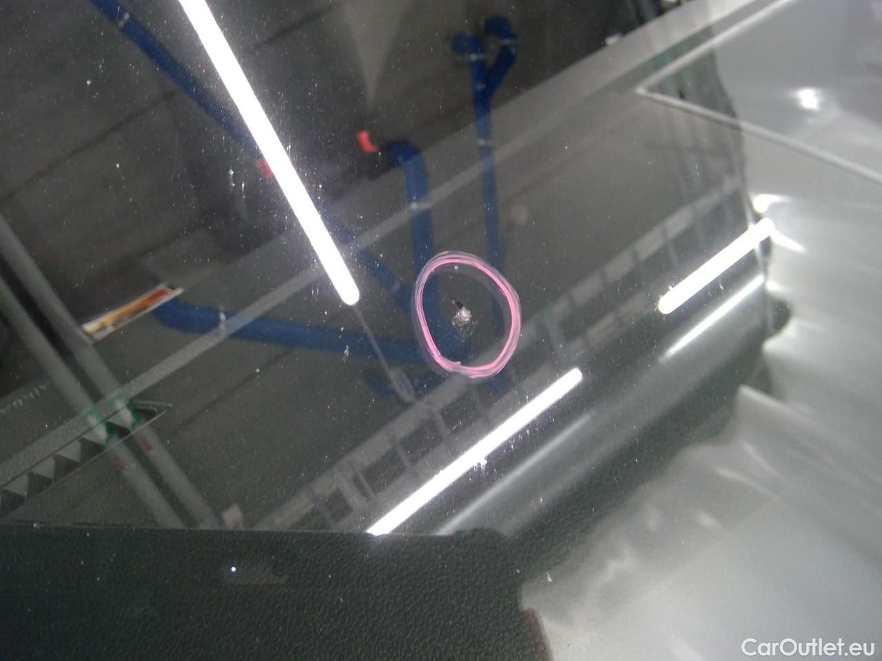  Volkswagen  Caddy  TDI 110 Maxi 4WD Aut. #15