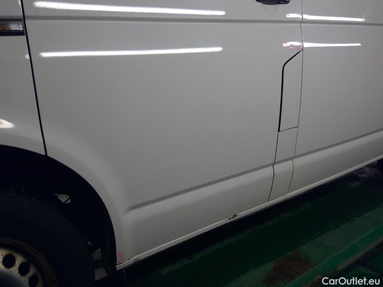  Volkswagen  Transporter T6 TDI 150 28 L1H1 M CV 4M #9