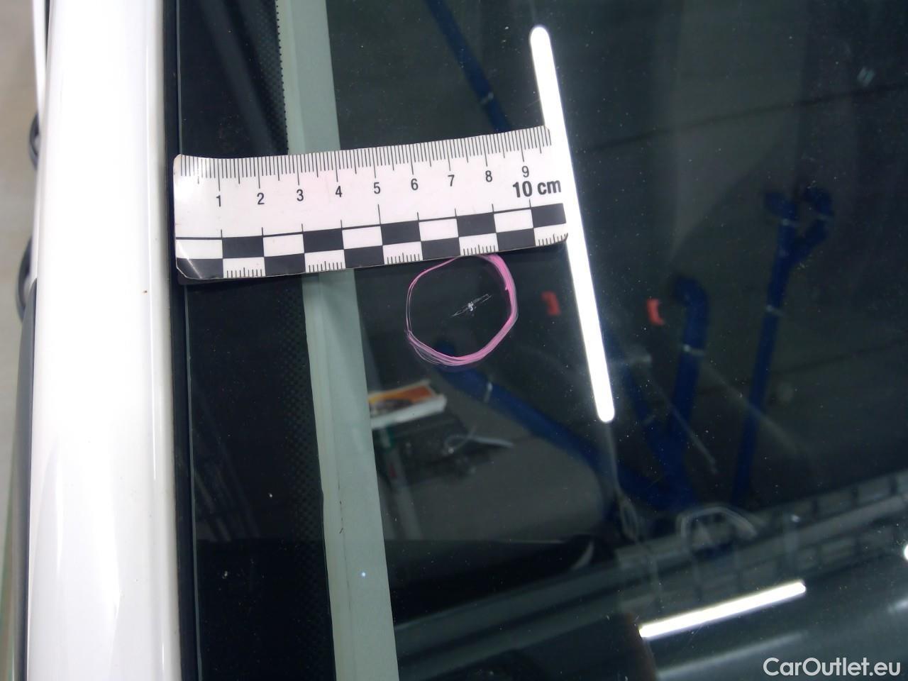  Volkswagen  Caddy  TDI 110 Maxi 4WD Aut. #16