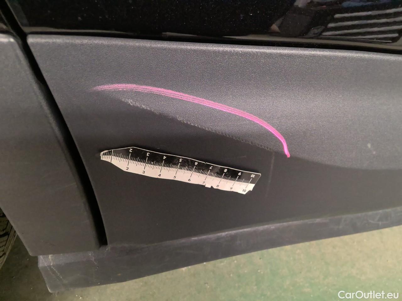  Skoda  ENYAQ  iV80 5d #5