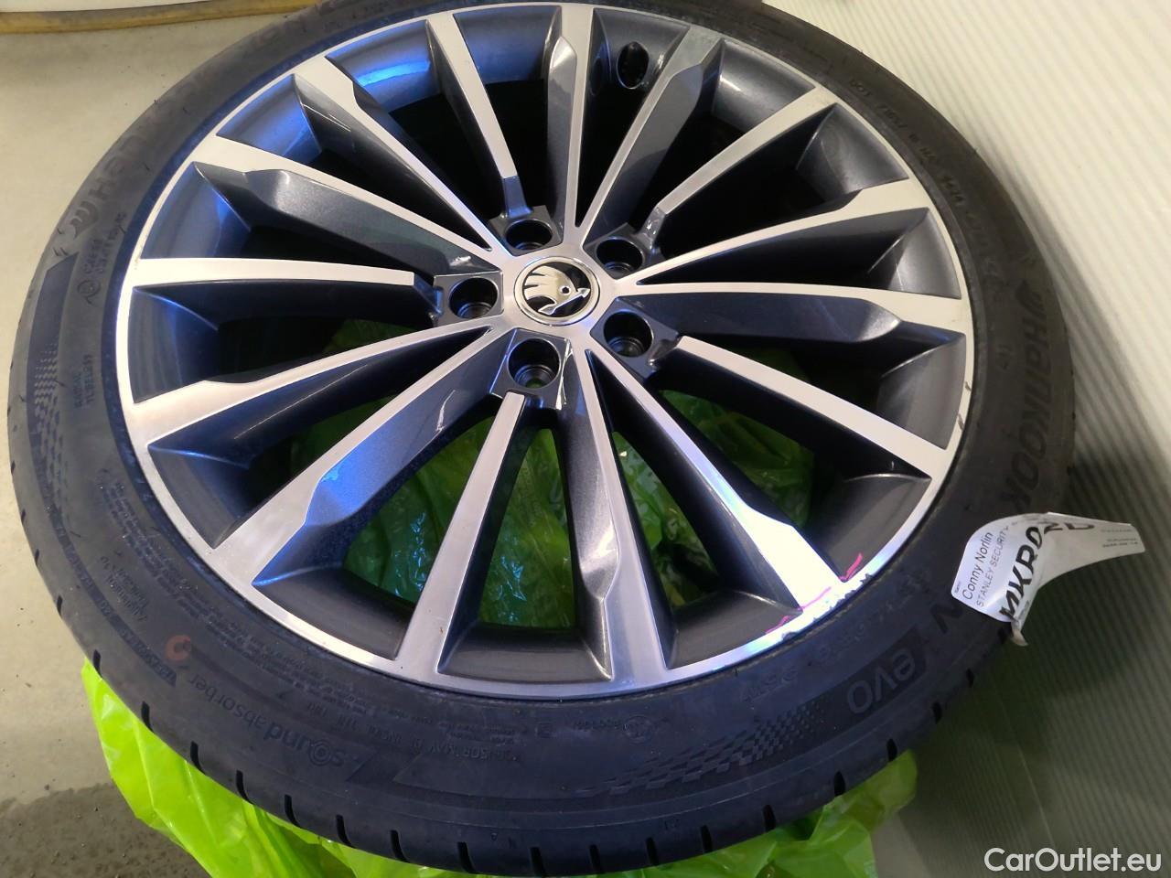  Skoda  Superb Sup.Co.TSI PHEV 218 L&K Aut #2