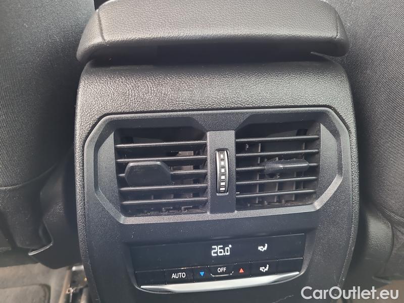  Bmw  Serie 3  Lim. (F30)  (2015) 320d hyb.xDrive AT 4d #11