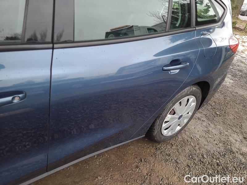  Ford  Focus  3 (2011) Foc.Kom.1.0EB 125 Trend #8