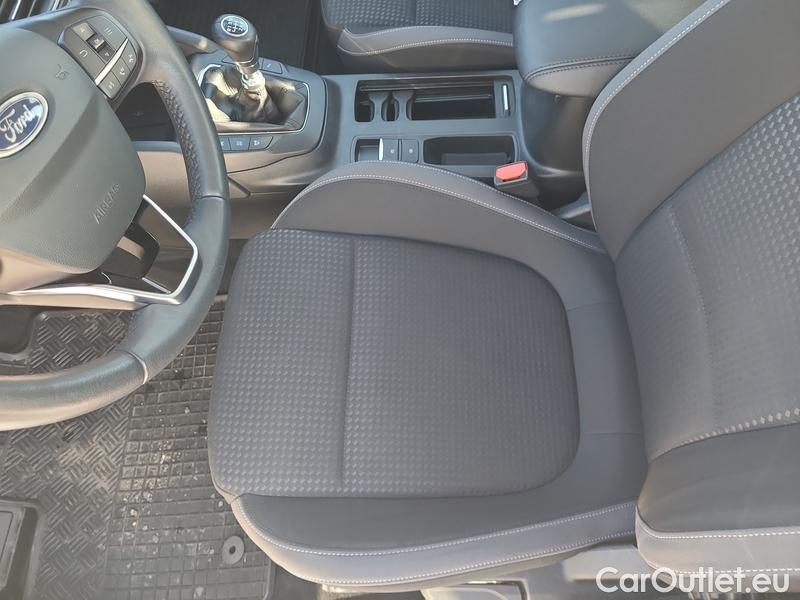  Ford  Focus   (CGE)(2018->)  1.5EBl 120 Tre.Ed.Pl. #16