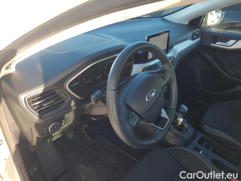  Ford  Focus   (CGE)(2018->)  1.5EBl 120 Tre.Ed.Pl. #15