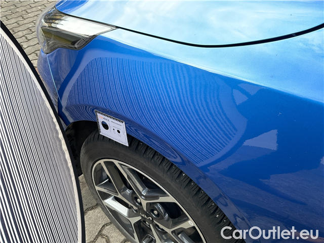  KIA  Cee'd Ceed SW 1.5 T-GDI 118 Top #10