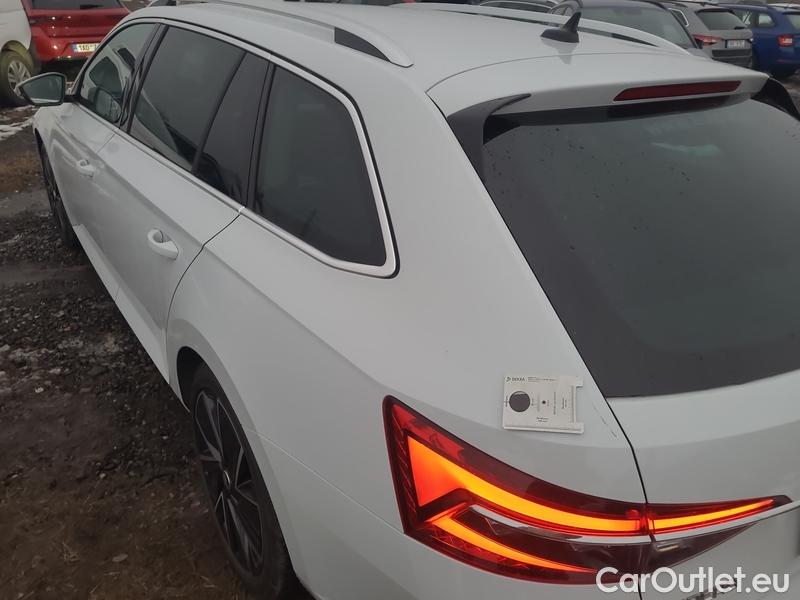  Skoda  Superb  Combi (3V5)(2015) Sup.C.FL1.5TSI 110 Style AT #4