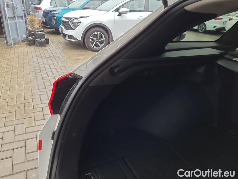  Hyundai  i30  (PD)(01.2017  ->)  kom.1.5T-GDI Smart 5d #12