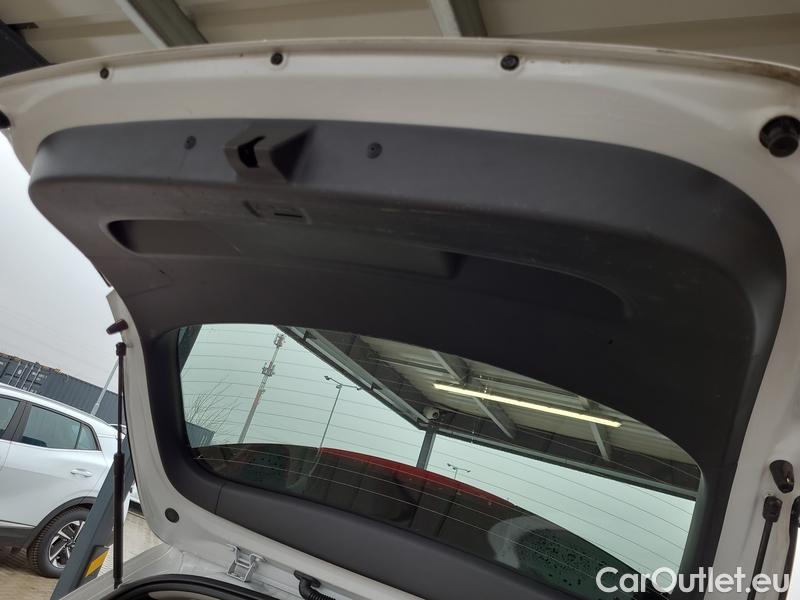  Hyundai  i30  (PD)(01.2017  ->)  kom.1.5T-GDI Smart 5d #10