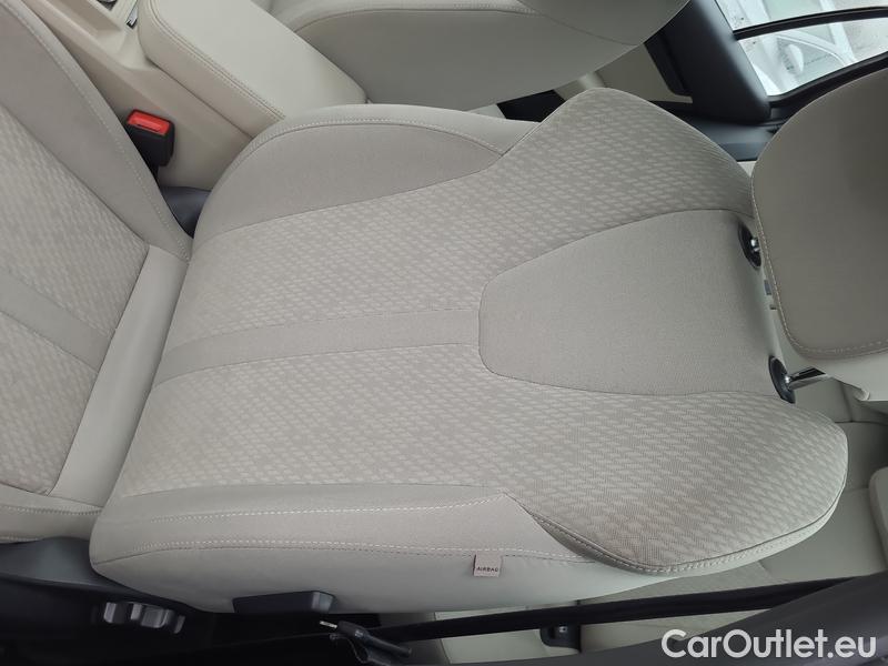  Skoda  Octavia  Combi (NX3)(2020) Oct.Combi 2.0TDI 110 Style AT #11