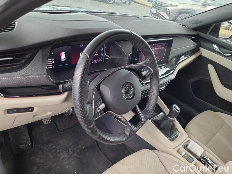  Skoda  Octavia  Combi (NX3)(2020) Oct.Combi 1.5TSI 110 Style #4