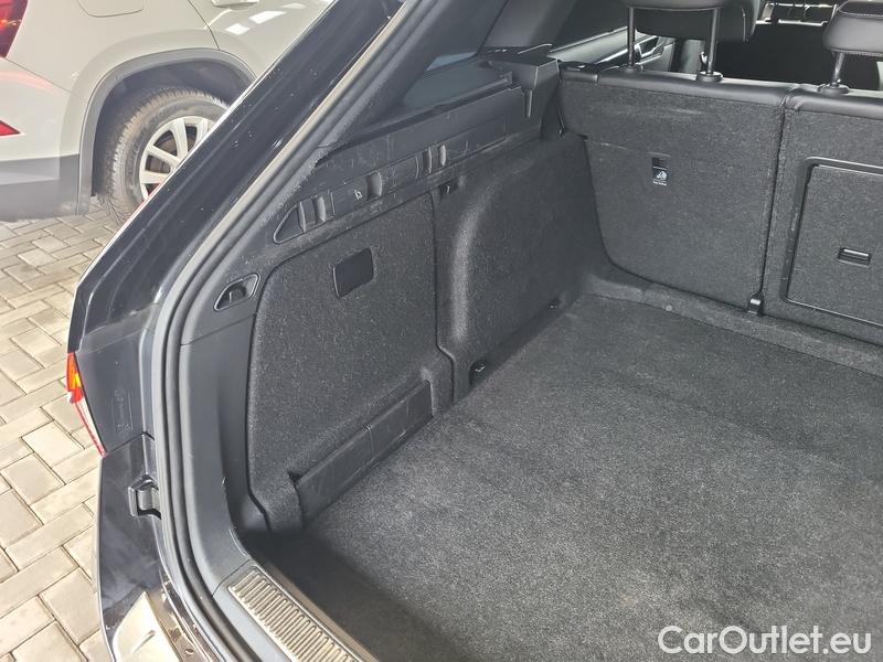  Skoda  Superb  Combi (3V5)(2015) Sup.C.FL2.0TDI 110 L&K AT #21