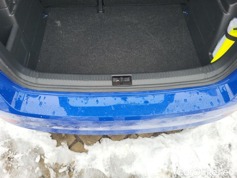  Skoda  Fabia  3 (2015)  1.0TSI 70 Active #10